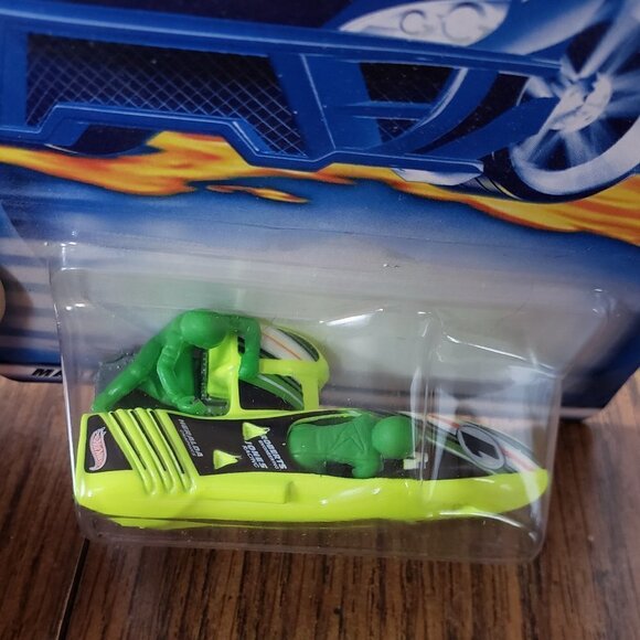 Hot Wheels 2001 Outsider Florescent Yellow With Green Rider #222 - Picture 4 of 8
